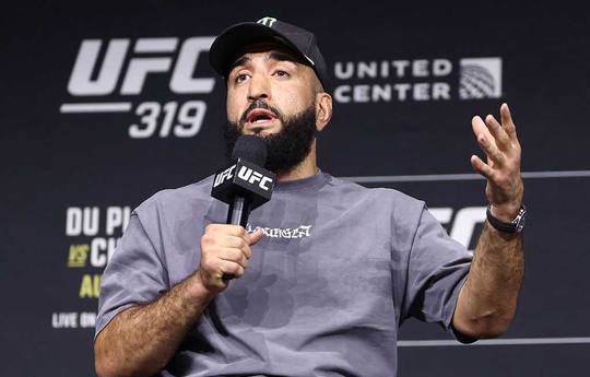 Muhammad machte eine Vorhersage für den Kampf Della Maddalena vs. Makhachev