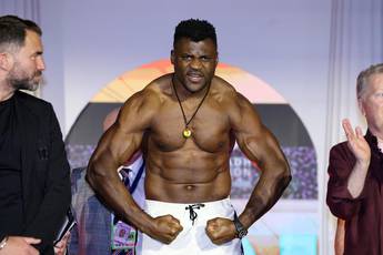 Ngannou heeft nieuwe details onthuld over de voorbereidingen op gevechten tegen Fury en Joshua