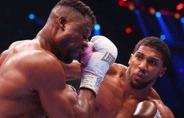 Ngannou legde uit waarom hij verloor van Joshua