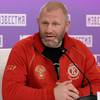 Kharitonov cree que Johnson le rindió la pelea a Emelianenko