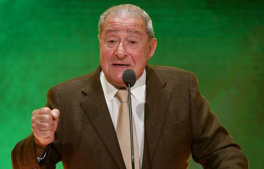 Arum: Lopez always wants to fight the best opponents available