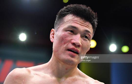 Korean Zombie wants to fight for the title or Holloway