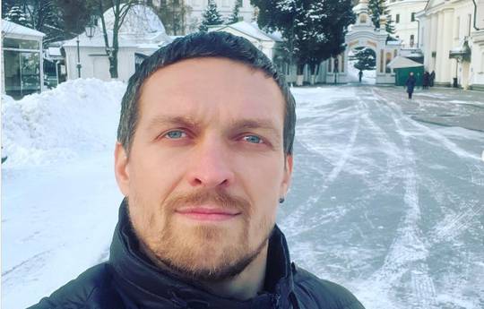 Fans trollen Usyk für ein Foto aus der Lavra: