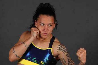 Hoe laat is Beatriz Ferreira vs Yanina del Carmen Lescano vanavond? Ringoverzichten, schema, streaming links