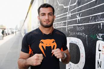 Mousasi: McDonald's style is perfect for me, I'll kick his ass