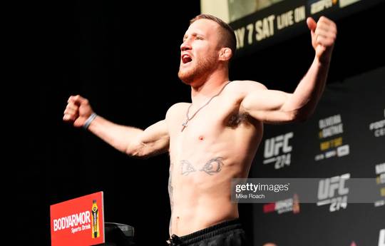 Gaethje vows to knock out Oliveira