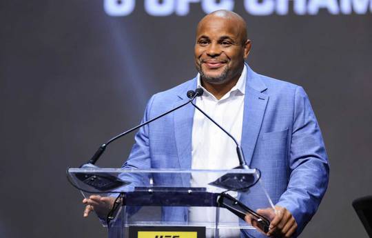 Кормье ответил на критику Диаза