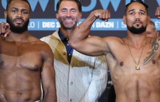 What time is Cheavon Clarke vs Leonardo Mosquea tonight? Ringwalks, schedule, streaming links