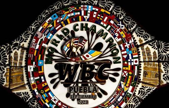Alvarez-Charlo terá em jogo um cinturão especial do WBC