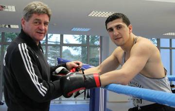 Marco Huck heads to the heavyweights