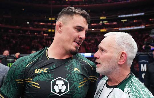 Отец Аспиналла не хочет, чтобы Том подписывал новый контракт с UFC