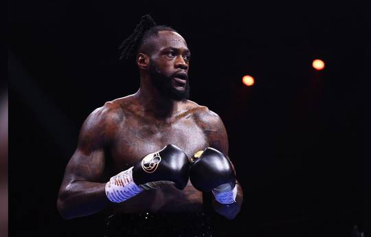 L'ancien champion s'intéresse au retour de Deontay Wilder : "Je suis prêt à secouer la boxe poids lourds"