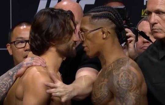 What time is UFC 318 Tonight? Phillips vs Oliveira - Start times, Schedules, Fight Card