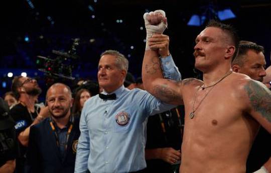 Usyk is ready to rematch with Dubois on bare fists