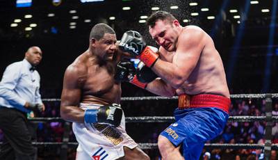 Ortiz beats Hammer on points (photo)