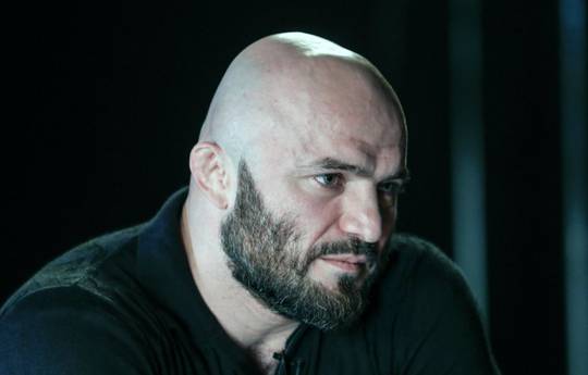 Ismailov suggested why A. Emelianenko challenged his brother Fedor