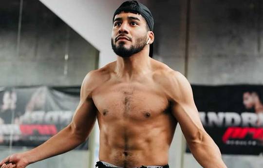 Hoe laat is Abram Martinez vs Leonardo Pucheta vanavond? Ringwalks, schema, streaminglinks