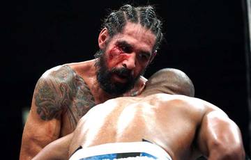 Margarito defeats Jones by technical decision