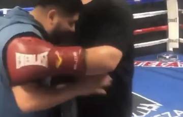 Andy Ruiz almost knocked out the coach (video)