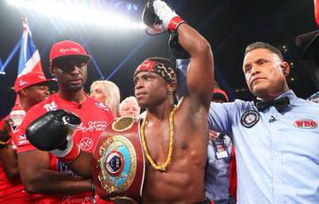 Dogboe knocks Otake out in the first