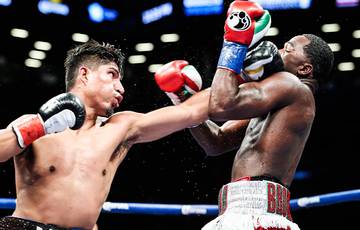 Mikey Garcia to sign with Hearn
