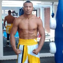 Лестер Эспино