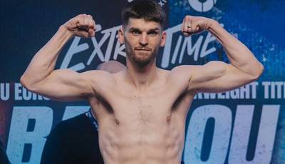 What time is Abass Baraou vs Macaulay McGowan tonight? Ringwalks, schedule, streaming links