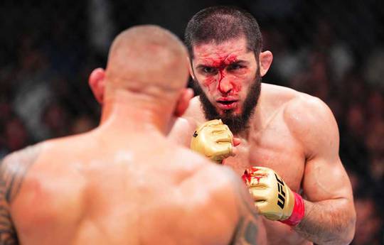 UFC 302: Махачев финишировал Порье и другие результаты турнира
