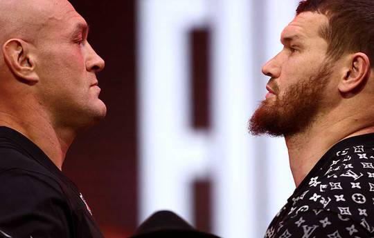 Льюїс: «Ф'юрі зупинить Махмудова в сьомому або восьмому раунді»