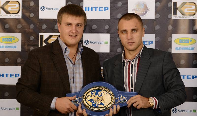 Макс Бурсак и Александр Красюк на пресс-конференции в Харькове