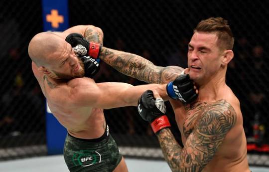 Smith predicts a possible fourth fight between McGregor and Poirier