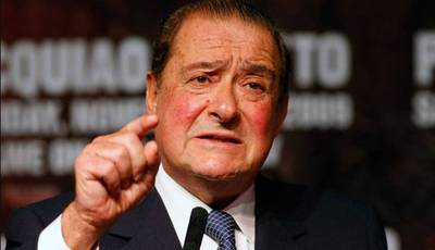 Arum opposes to Sulaiman's idea of six judges for Usyk-Fury