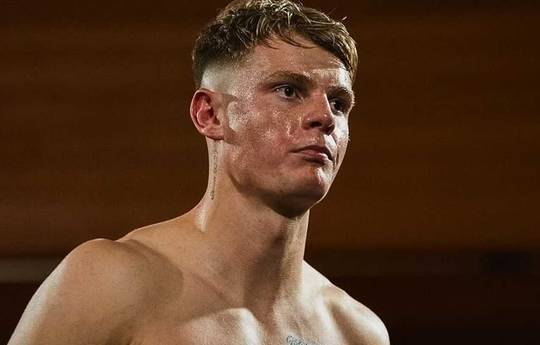 Wann findet heute Abend der Kampf William Crolla gegen Fraser Wilkinson statt? Ringwalks, Zeitplan, Streaming-Links