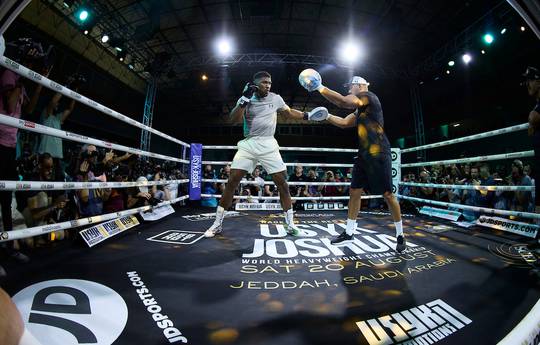 The Ring experts: Joshua has no chance