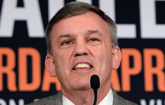 Teddy Atlas nomme un mystérieux combattant qui "a le numéro de Shakur" : "Il a le schéma directeur"