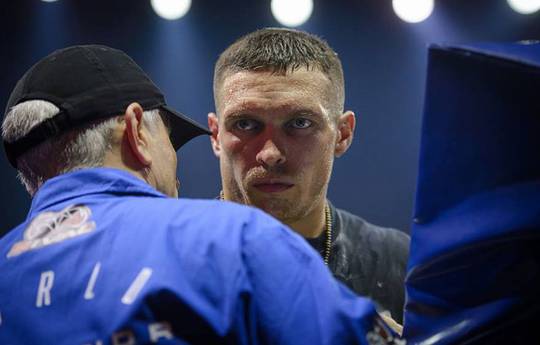 Outsider: “Lomachenko Sr. and Usyk conduct training online”