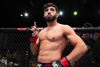 Джонсон вражений Царукяном