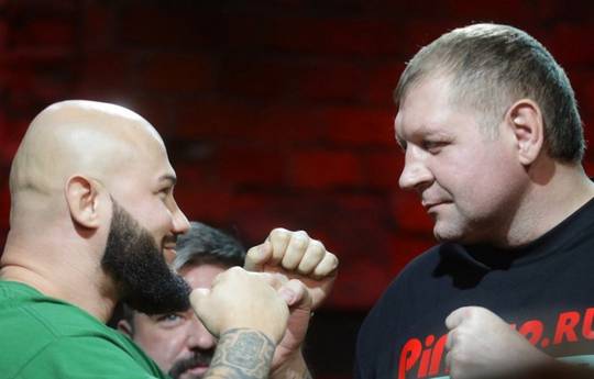 Emelianenko gives predictions for his fight with GeeGun