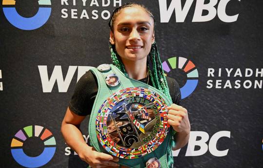 What time is Esneidy Rodríguez vs Sana Hazuki tonight? Ringwalks, schedule, streaming links