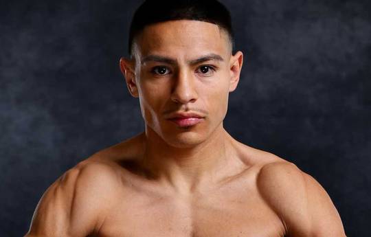 What time is Albert Gonzalez vs Jose Ortiz tonight? Ringwalks, schedule, streaming links