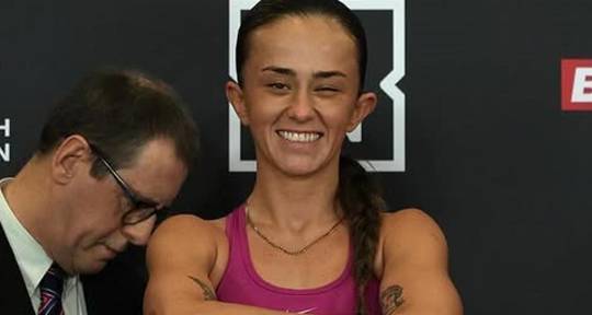 What time is Maisey Rose Courtney vs Jasmina Nad tonight? Ringwalks, schedule, streaming links