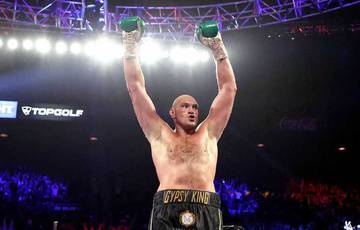 Fury promises to return to the top on Dec. 21