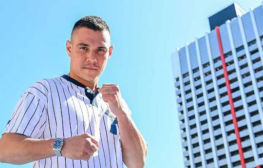 "Tall bullfighter." Tszyu spoke about his new opponent