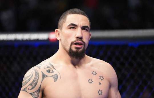 Borrallo a défié Whittaker pour un combat