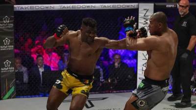 Ngannou a révélé à qui il dédie sa victoire sur Ferreira