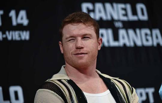 Alvarez: "A rematch with Bivol? One day it could happen."