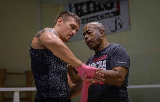 Usyk parts ways with trainer Bashir