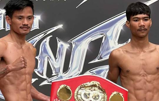 What time is Christian Araneta vs Thanongsak Simsri tonight? Ringwalks, schedule, streaming links