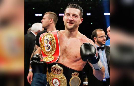 Carl Froch Questions Joe Calzaghe's Perfect Record, Points to Controversial Fight: "It Was Clear"