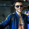 Lomachenko juggles with tennis balls (video)